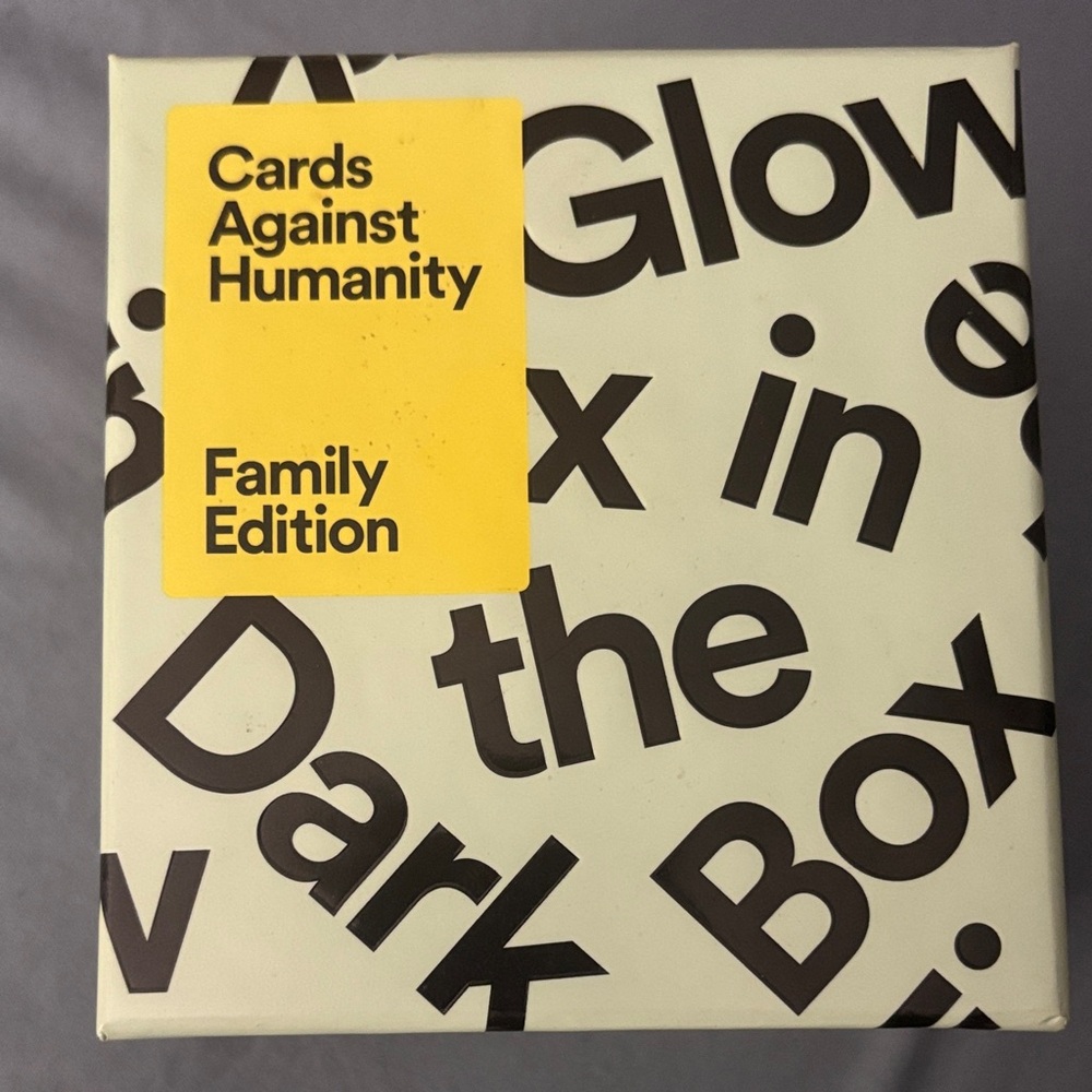 Cards Against Humanity Family Edition - Black and Yellow